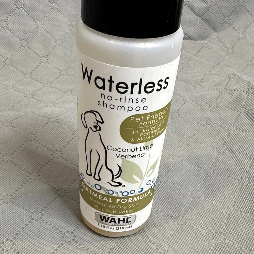 Wahl Waterless No Rinse Pet Shampoo Coconut Lime Verbena Scent NWOT Oatmeal
